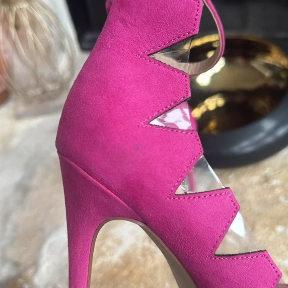 ✨NEW✨ Shoedazzle Randi Ankle Strap Pump - Picture 4 of 5